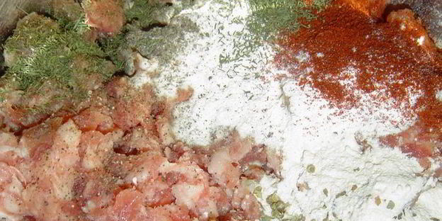 маффины мясные с перепелиными яйцами