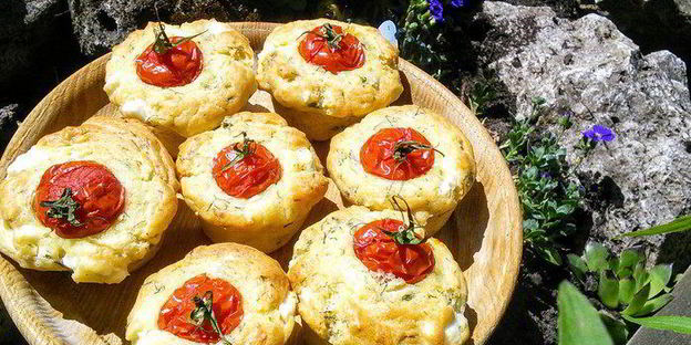 маффины с фетой и зеленью