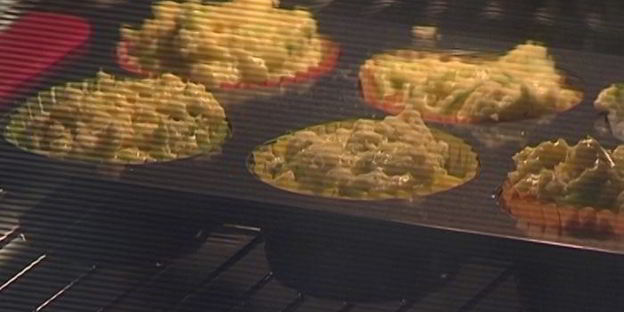 маффины с кабачком, кардамоном и лаймом