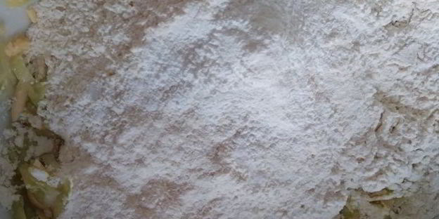 маффины с кабачком, сыром и мятой