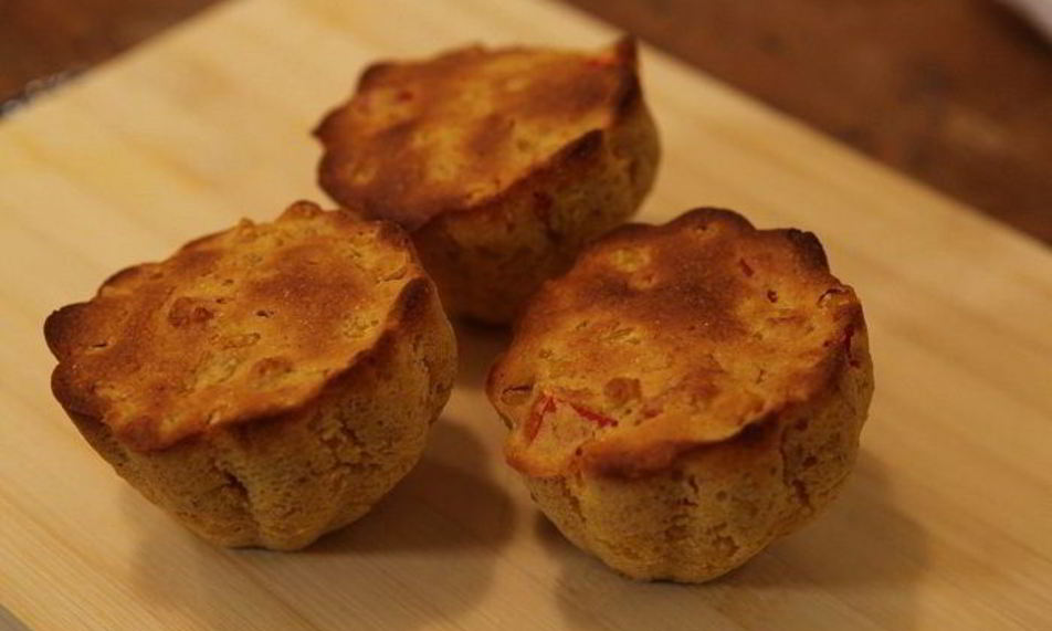 Рецепт маффинов с кукурузой и красным перцем