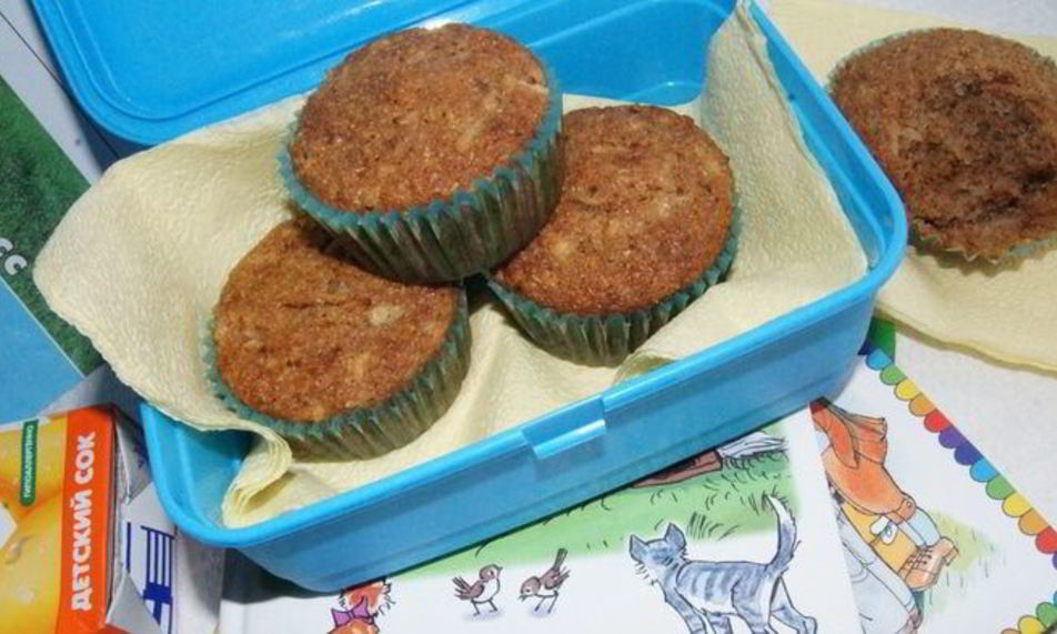 Рецепт маффины с отрубями, медом и яблоком