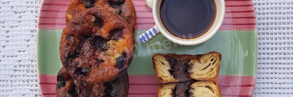 Маффины с шоколадом и аронией