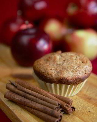Маффины с яблоками и корицей