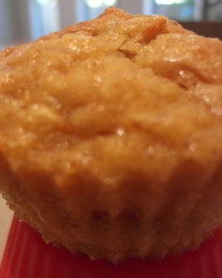 Морковные маффины с макадамией и ананасом