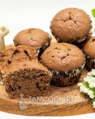 Шоколадные маффины с шоколадными каплями