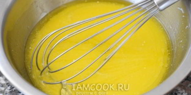 ванильно-шоколадные маффины с черешней