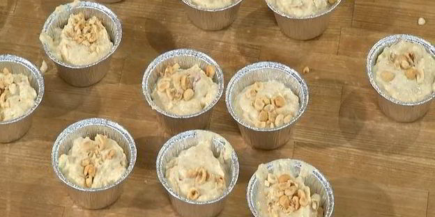 яблочные маффины на кефире с орехами и отрубями