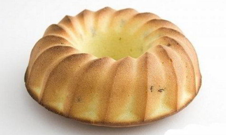 Рецепт классического манника на кефире с изюмом