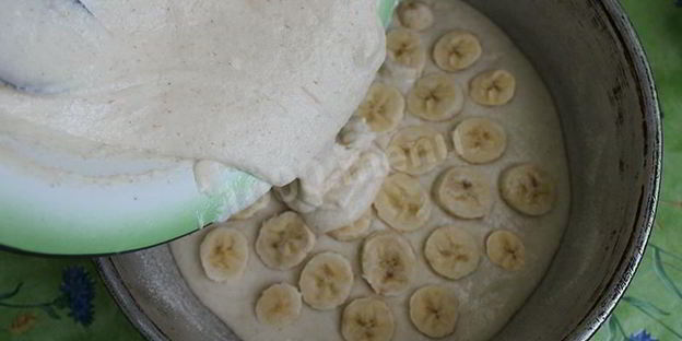 манник с бананами на кефире