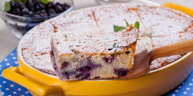 манник с черной смородиной