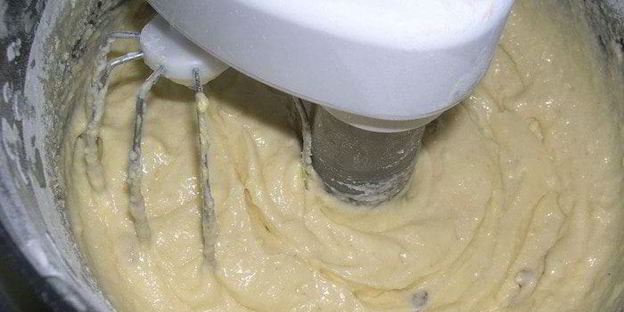 манник с изюмом в мультиварке