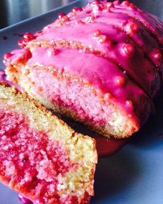 Манник с кефиром и брусникой