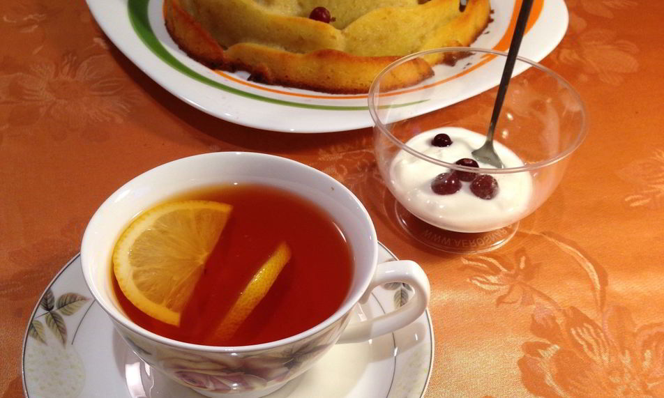 Рецепт пирога манник на кефире с добавлением масла