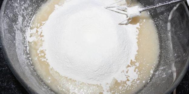 постный манник с лимонной начинкой