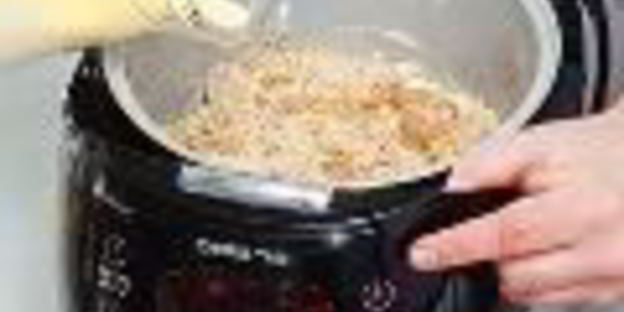 яблочный манник в мультиварке