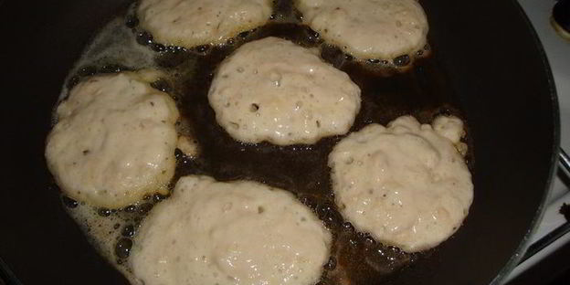 банановые оладушки с шоколадом