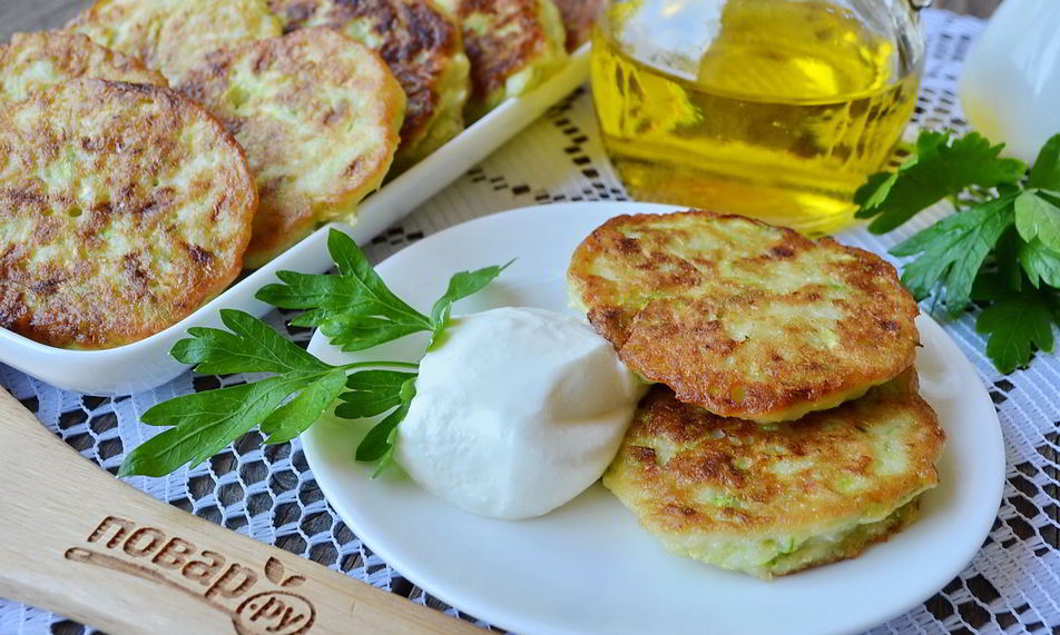 Рецепт быстрых оладий из кабачков