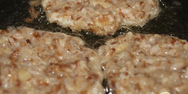 гречневые оладушки с ветчиной и сыром