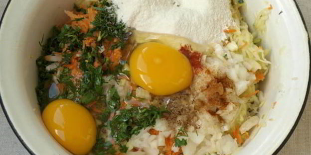 кабачковые оладьи с морковью