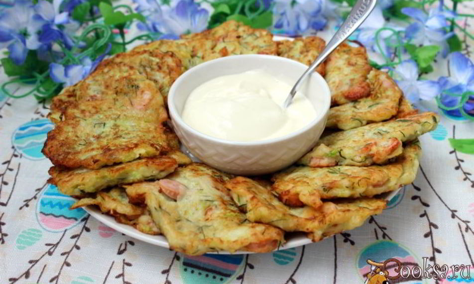 Рецепт кабачковых оладий с сосисками