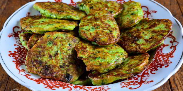кабачковые оладьи с сыром