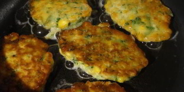 кукурузные оладьи