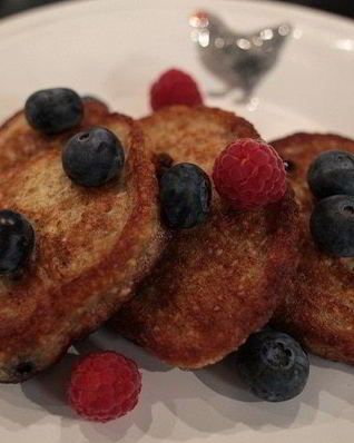 Миндально-банановые оладушки