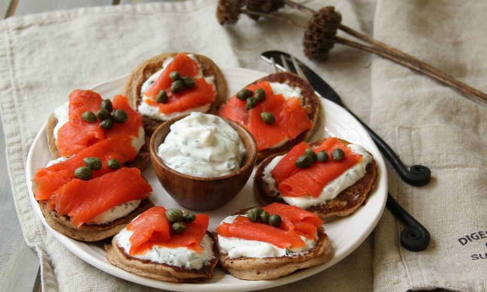 Рецепт оладушек с семгой