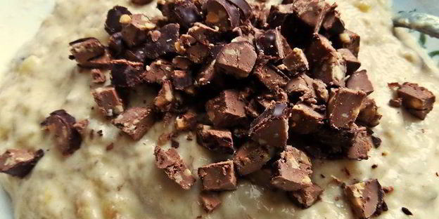 оладьи банановые с конфетами