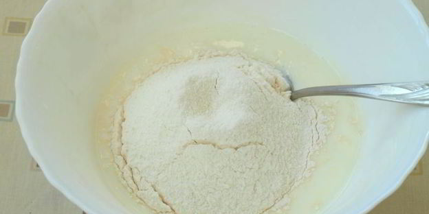 оладьи без яиц с малиной