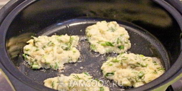 оладьи из цветной капусты и картофеля