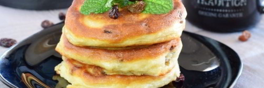 Оладьи с изюмом