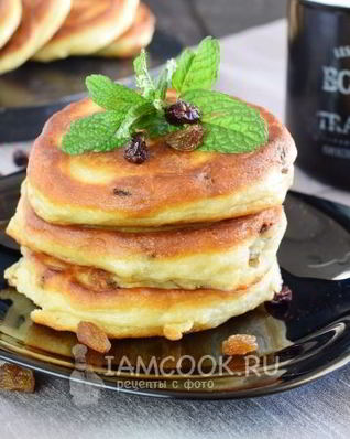 Оладьи с изюмом