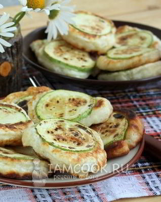 Оладьи с кабачками кружками