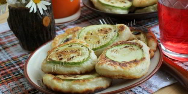 оладьи с кабачками кружками
