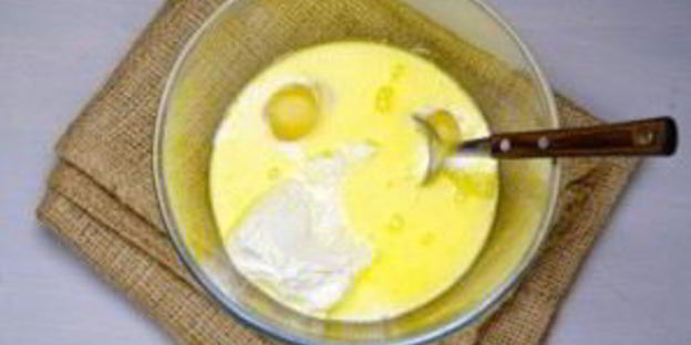 творожные оладьи с бананом