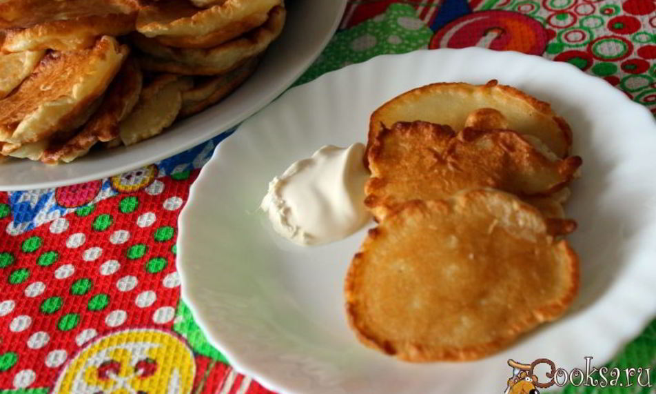 Рецепт заварных дрожжевых оладий на молоке