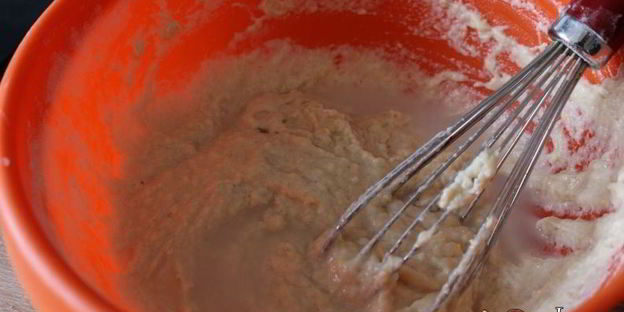 заварные дрожжевые оладьи на молоке