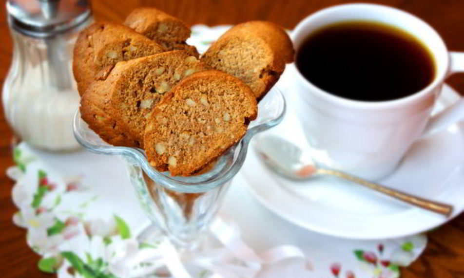 Рецепт бискотти пряного, медового, с орехами