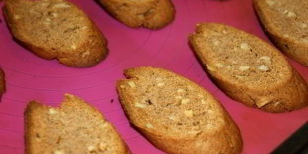 бискотти пряное, медовое, с орехами