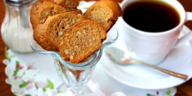 бискотти пряное, медовое, с орехами