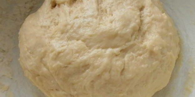 дрожжевые рогалики с маком