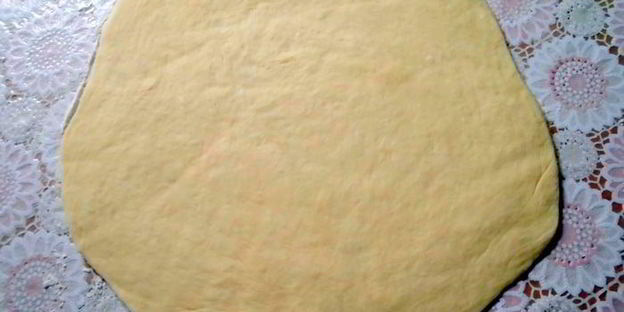 дрожжевые рогалики с маком