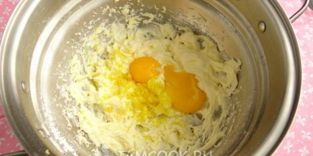 кукурузное печенье с вяленой клюквой