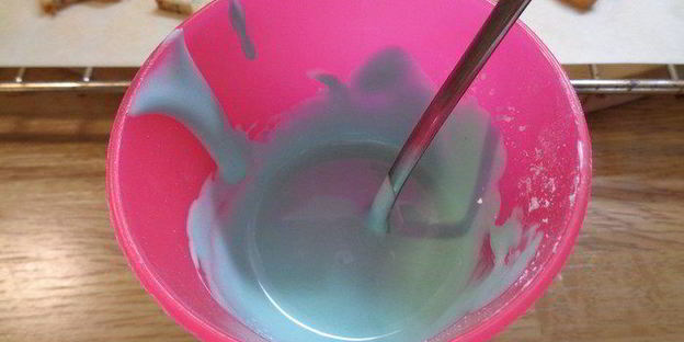 новогоднее марципановое печенье с маком