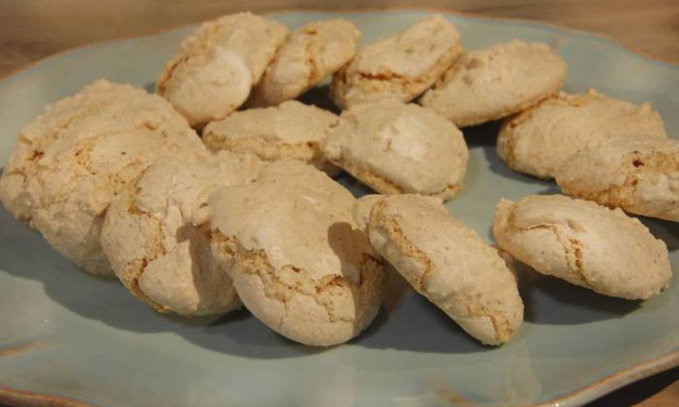 Рецепт орехового печенья на белках