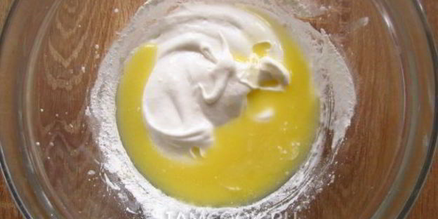 печенье белковое с малиновым соусом