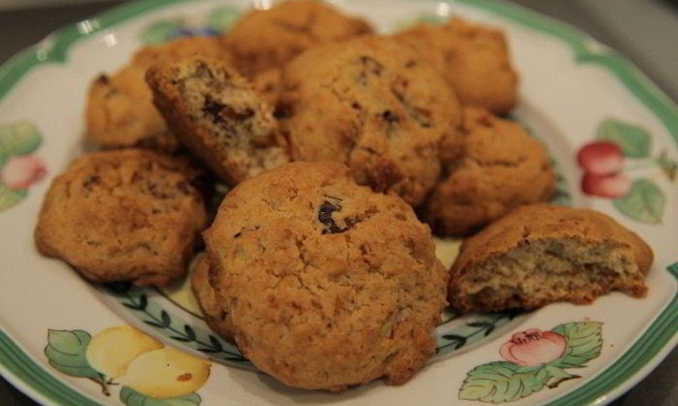 Рецепт печенья с финиками и орехами