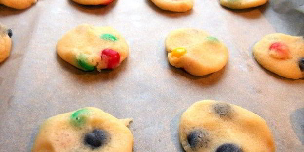 печенье с шоколадным драже